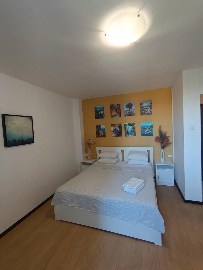 Old Town View Studio Bukarest Exterior foto